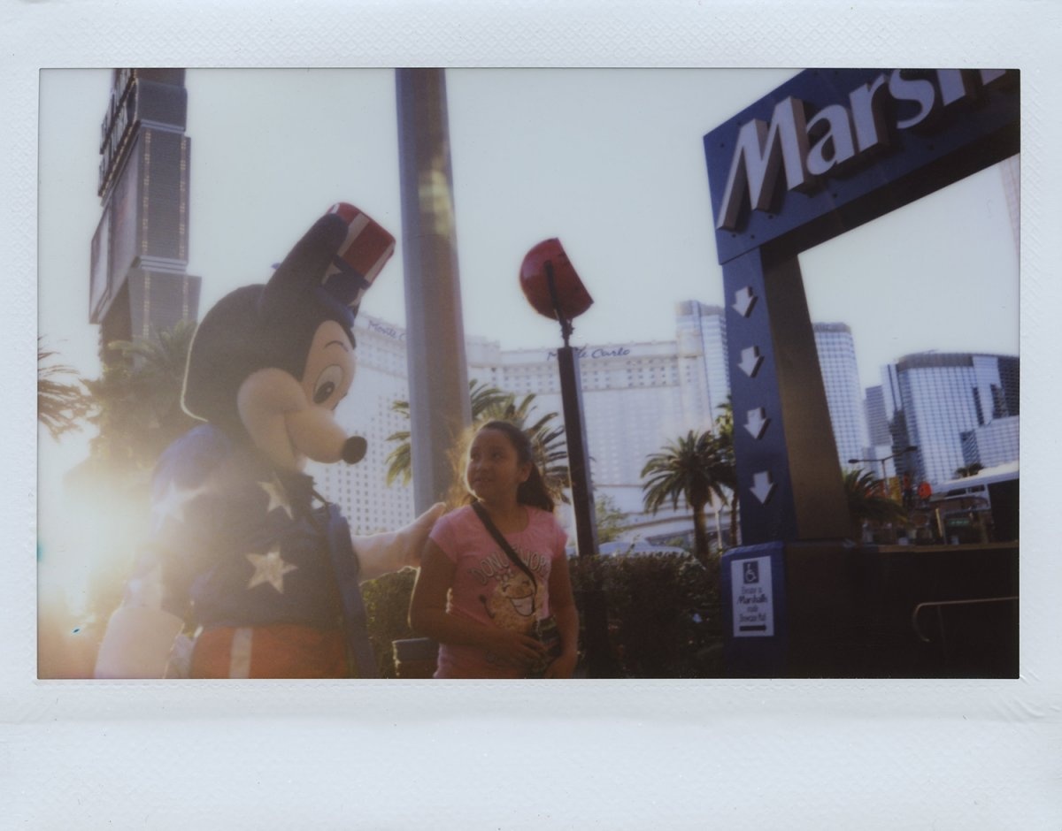 Đó là điều mà cả hai muốn làm để níu giữ người hâm mộ bên cạnh thành công trên mạng xã hội Instagram.