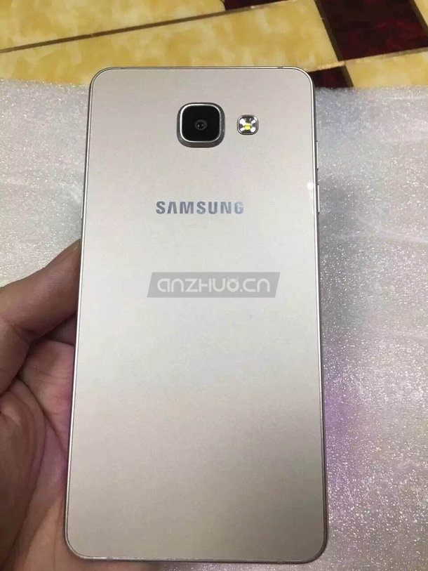 Galaxy A5 va A7 the he moi ro ri anh thuc te hinh anh