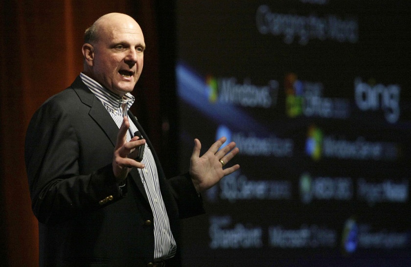 Cựu giám đốc điều hành Steve Ballmer.