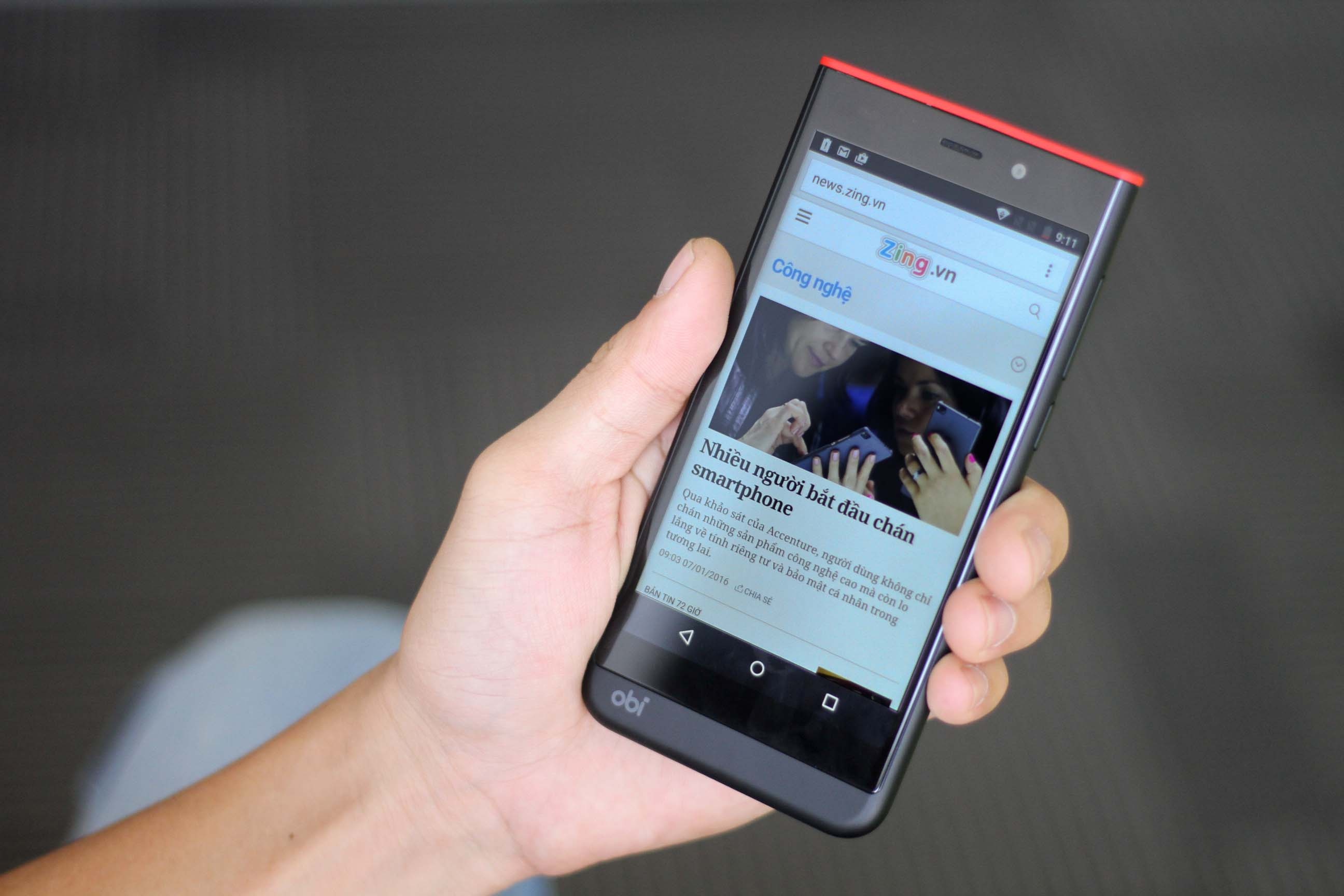 Di dong Obi thu 2 ve Viet Nam, gia 3 trieu dong hinh anh