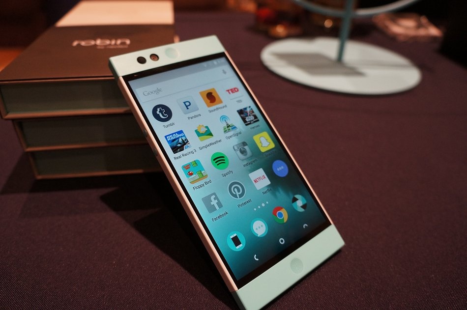 Nhung smartphone dang chu y nhat tai CES 2016 hinh anh