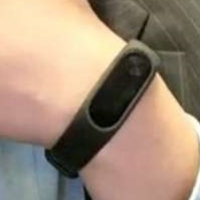 CEO Xiaomi khoe 2 san pham moi hinh anh