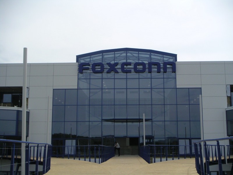 Foxconn chuan bi mo nha may san xuat iPhone o An Do hinh anh