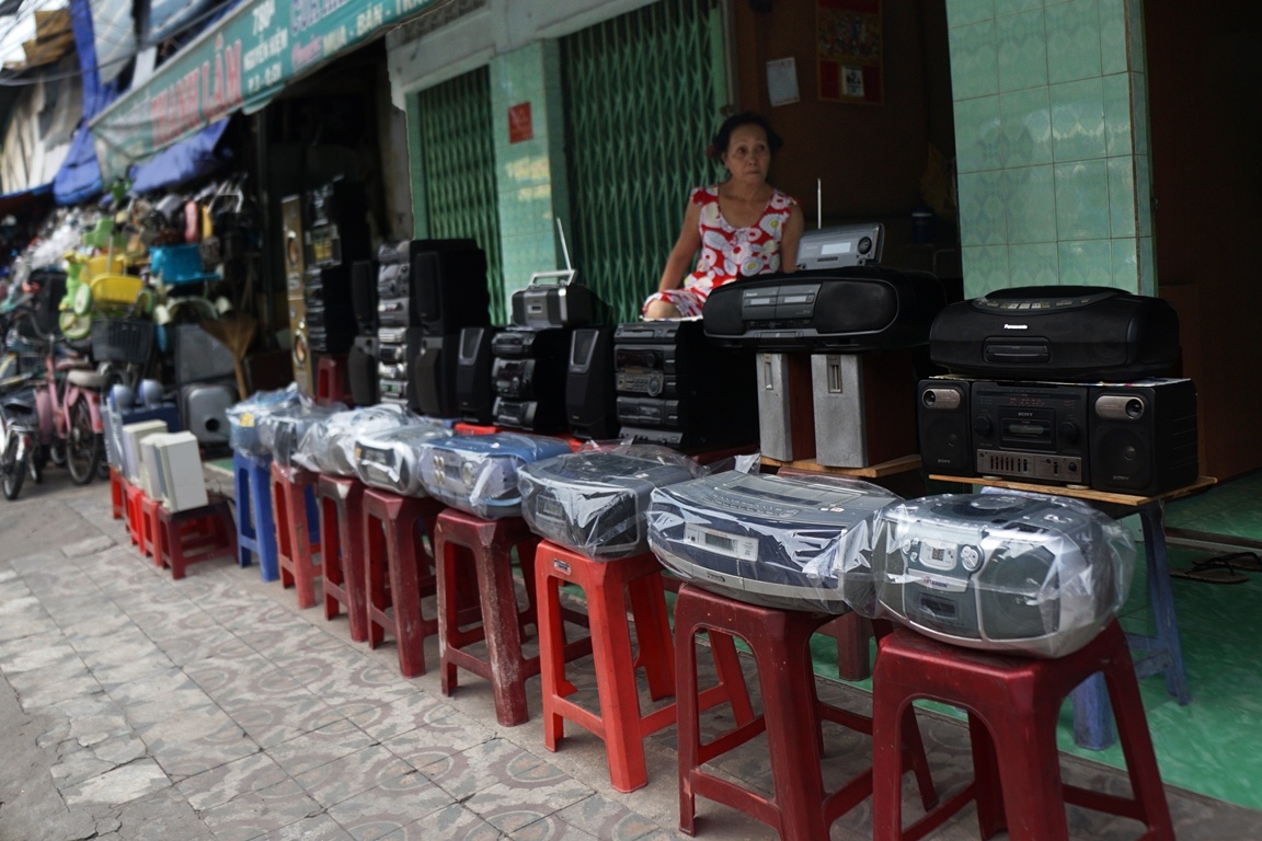 Chợ công nghệ lề đường ở Sài Gòn ảnh 3 Cho cong nghe le duong o Sai Gon anh 3