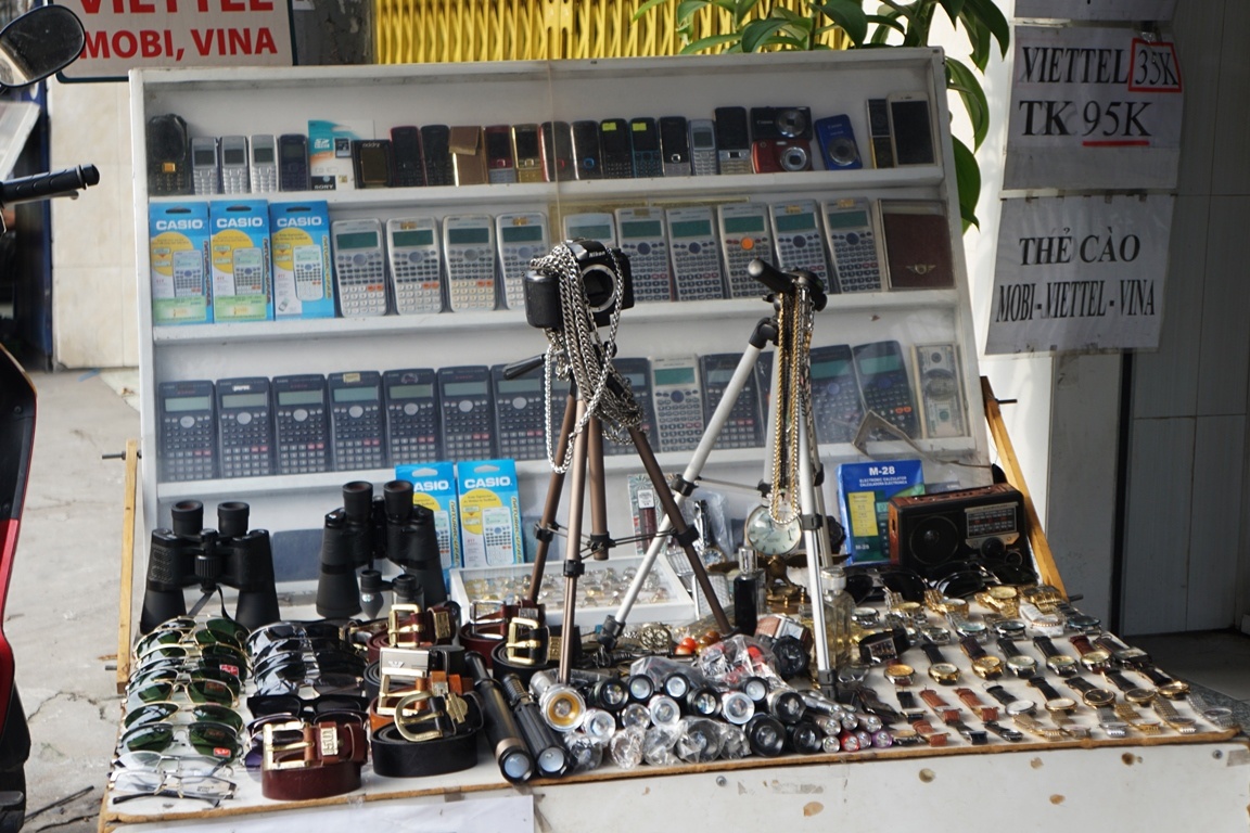 Chợ công nghệ lề đường ở Sài Gòn ảnh 5 Cho cong nghe le duong o Sai Gon anh 5