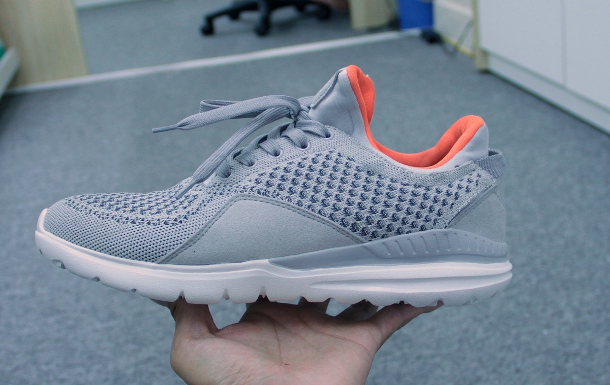 giay thong minh xiaomi tai Viet Nam anh 2