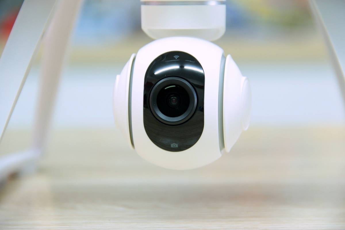 tren tay Xiaomi Mi Drone tai Viet Nam anh 3