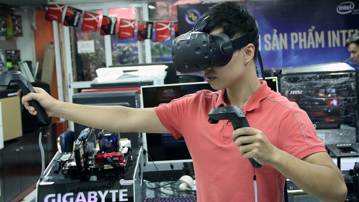 kinh thuc te ao HTC Vive tai viet nam anh 12