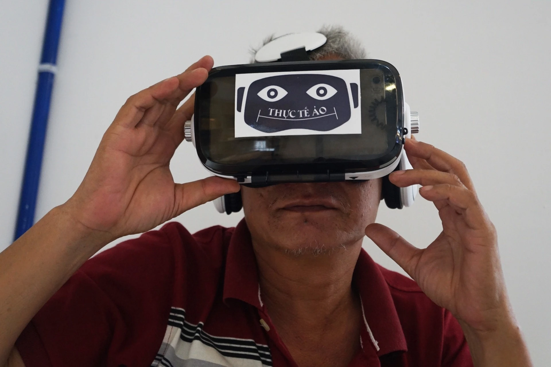 quan ca phe thuc te ao mien phi o sai gon anh 10