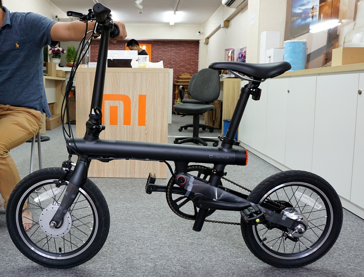 Xe dap thong minh Xiaomi gia 14,5 trieu tai Viet Nam hinh anh