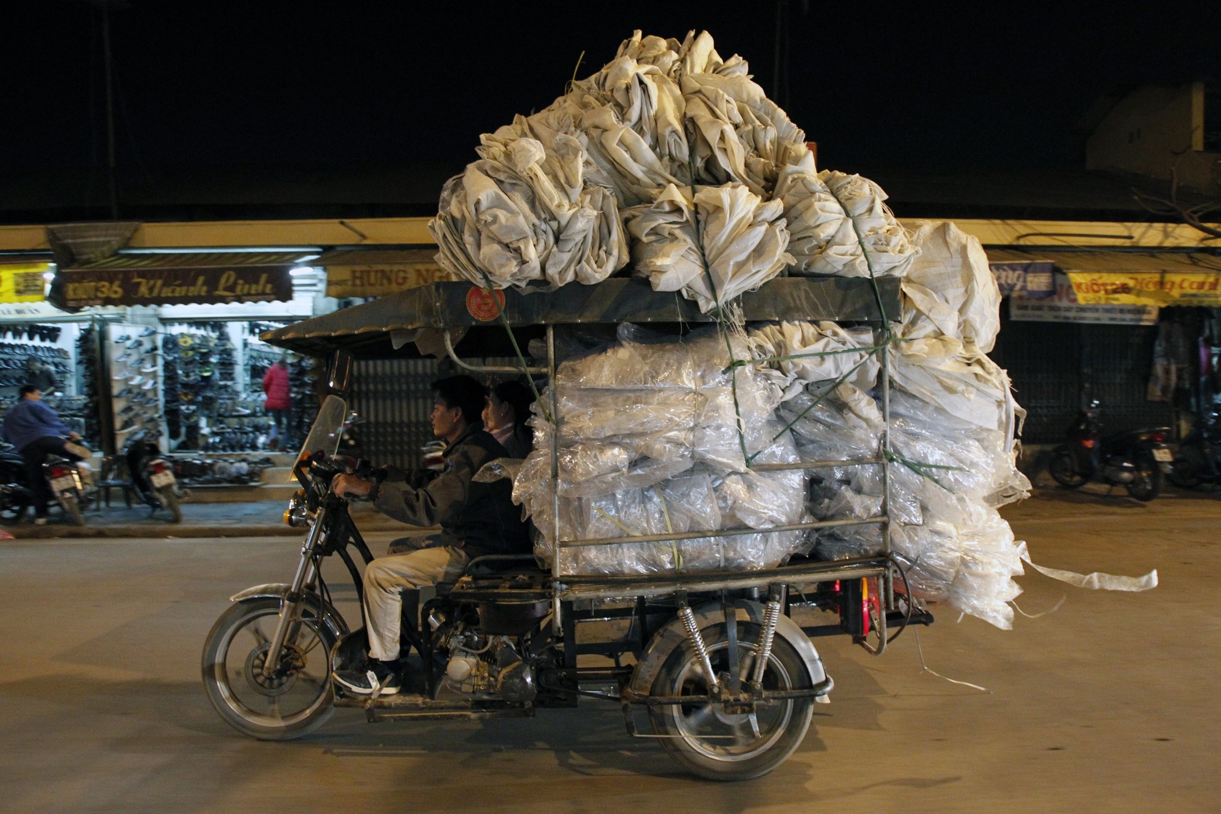 Bao My: Xe tu lai se thanh tham hoa khi hoat dong o VN hinh anh