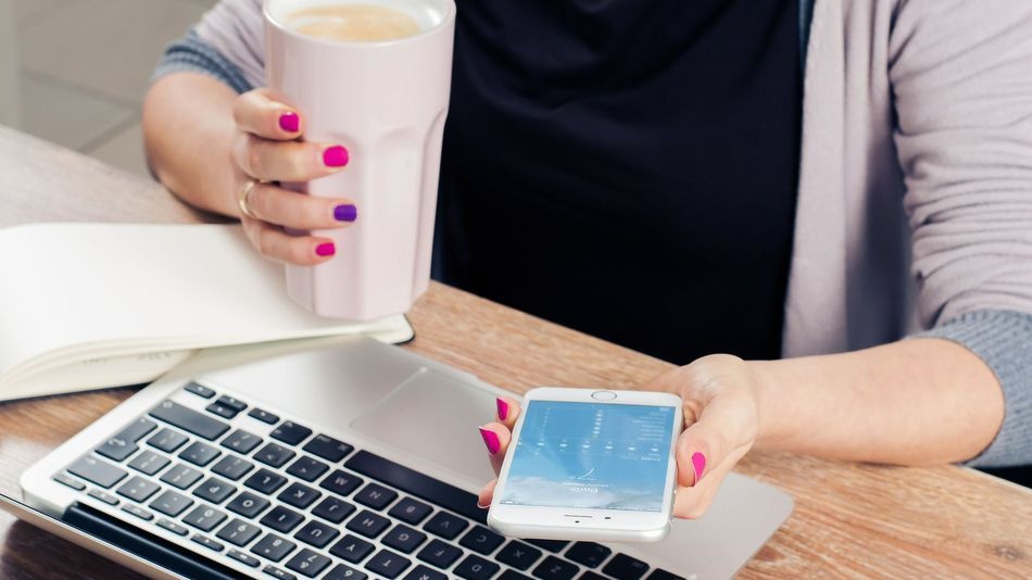 Nguoi dung da qua 'de dai' tren Internet hinh anh