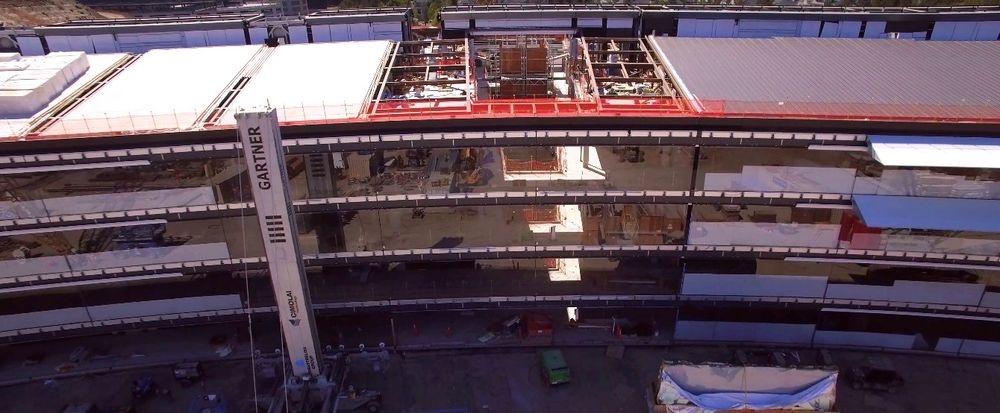 tru so phi thuyen Apple Campus 2 anh 3