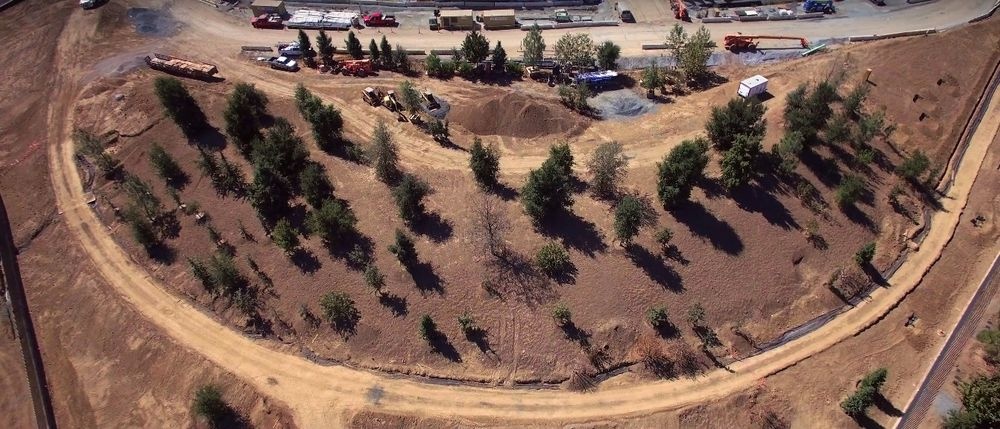 tru so phi thuyen Apple Campus 2 anh 6