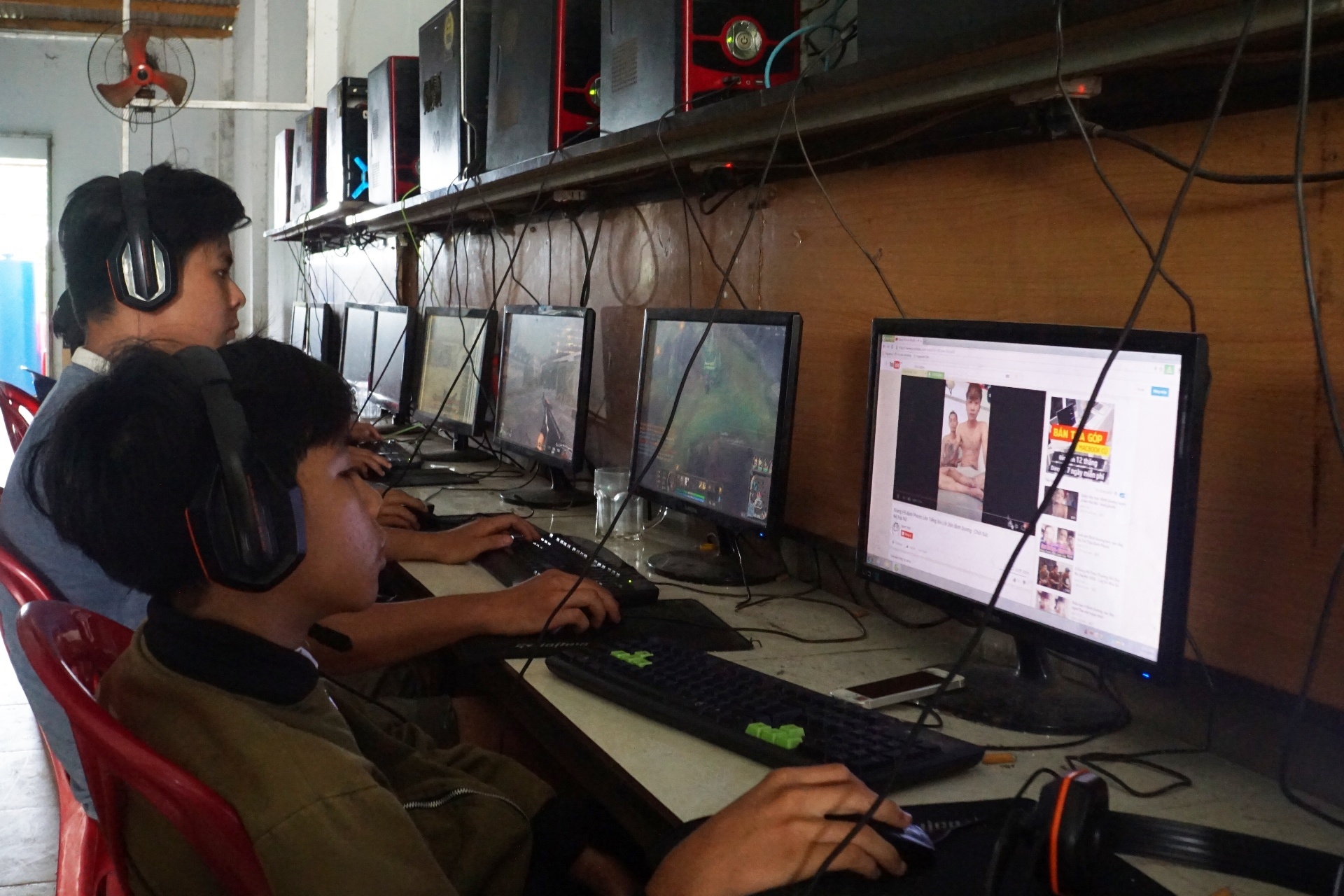 Kinh doanh Internet o vung que anh 1