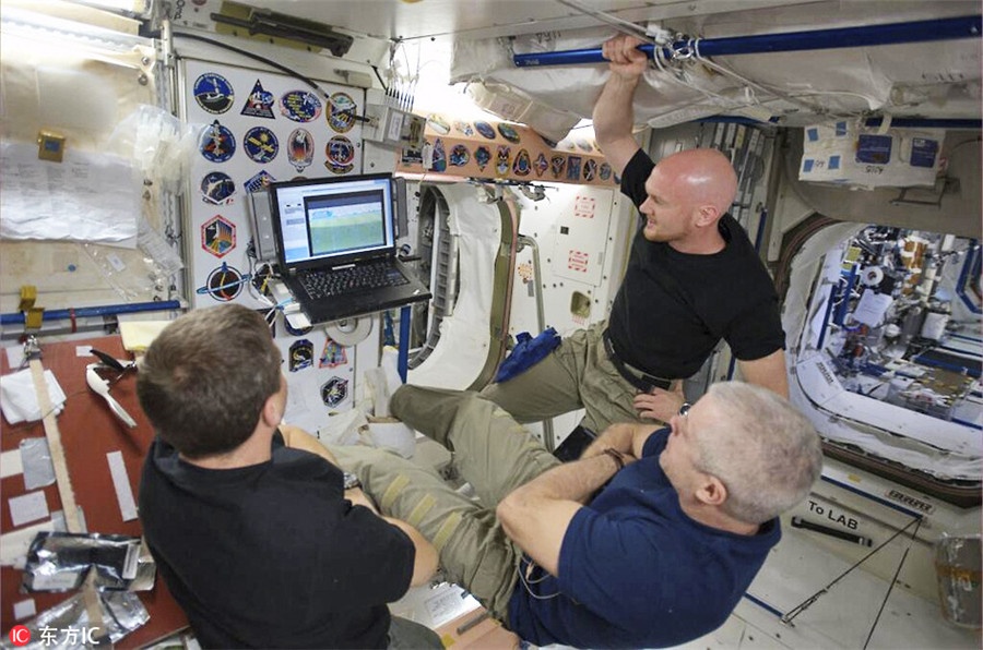 cuoc song cua cac nha du hanh vu tru anh 11