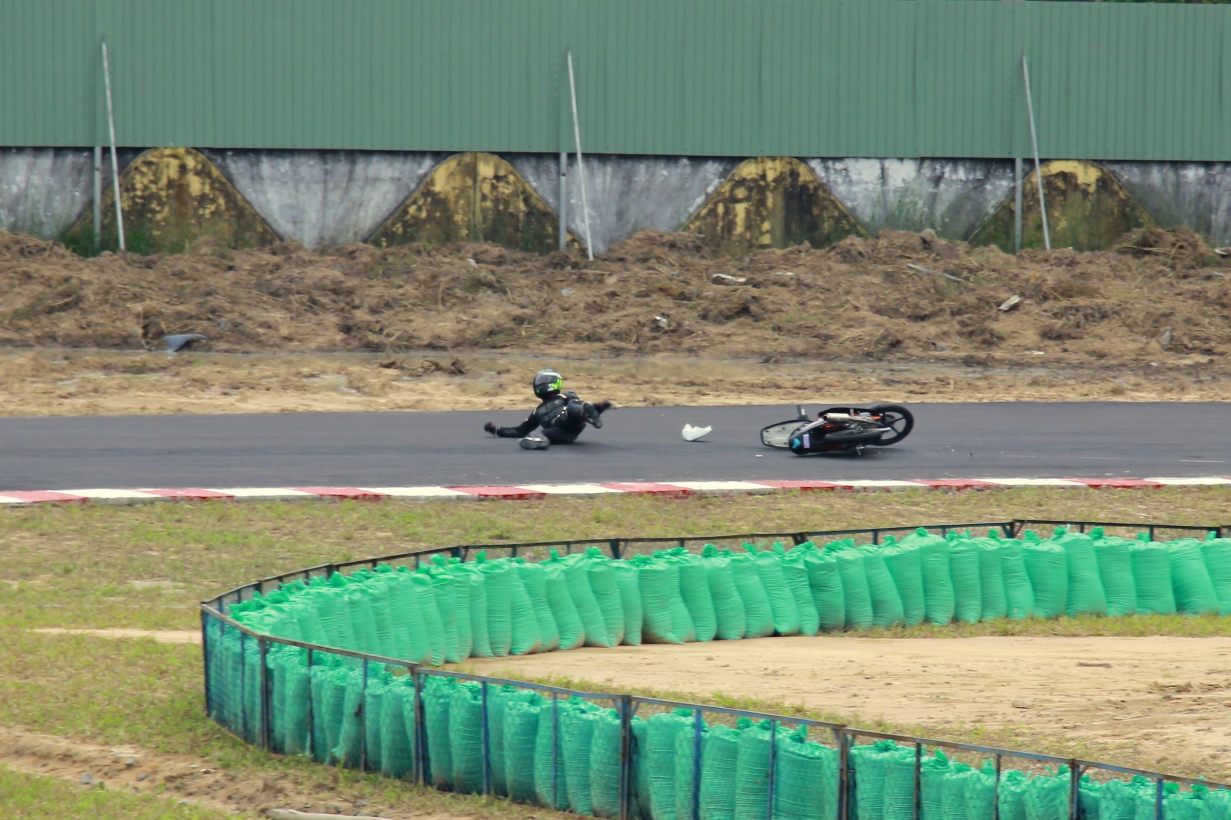 dua xe binh duong anh 8