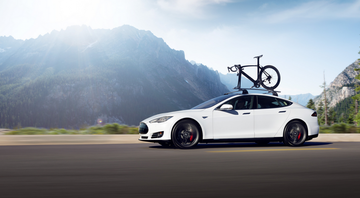 xe sang co nhieu do choi anh 2