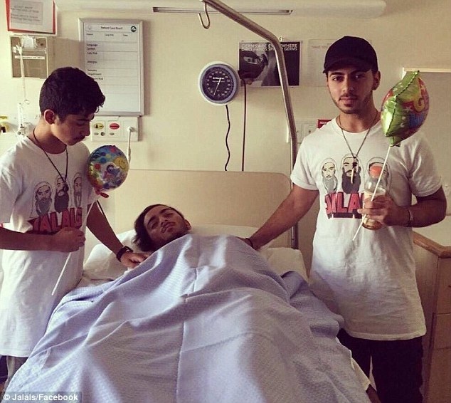 Tro dua gia khung bo hinh anh