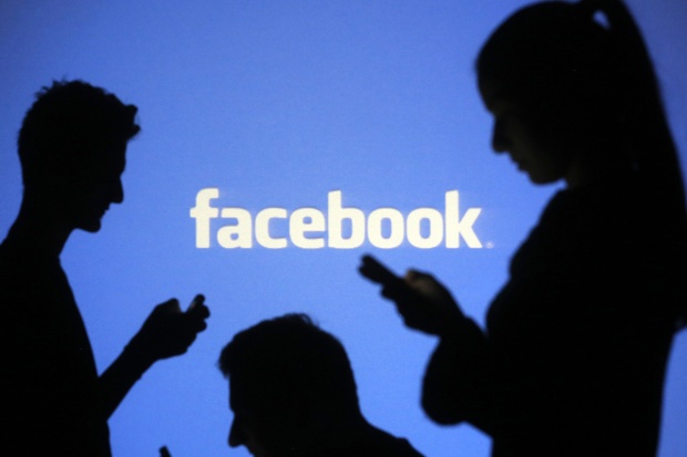 Facebook xoa bai dang anh 1