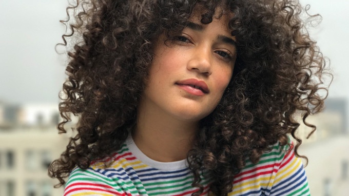 Apple - cong ty may anh dung nghia anh 1