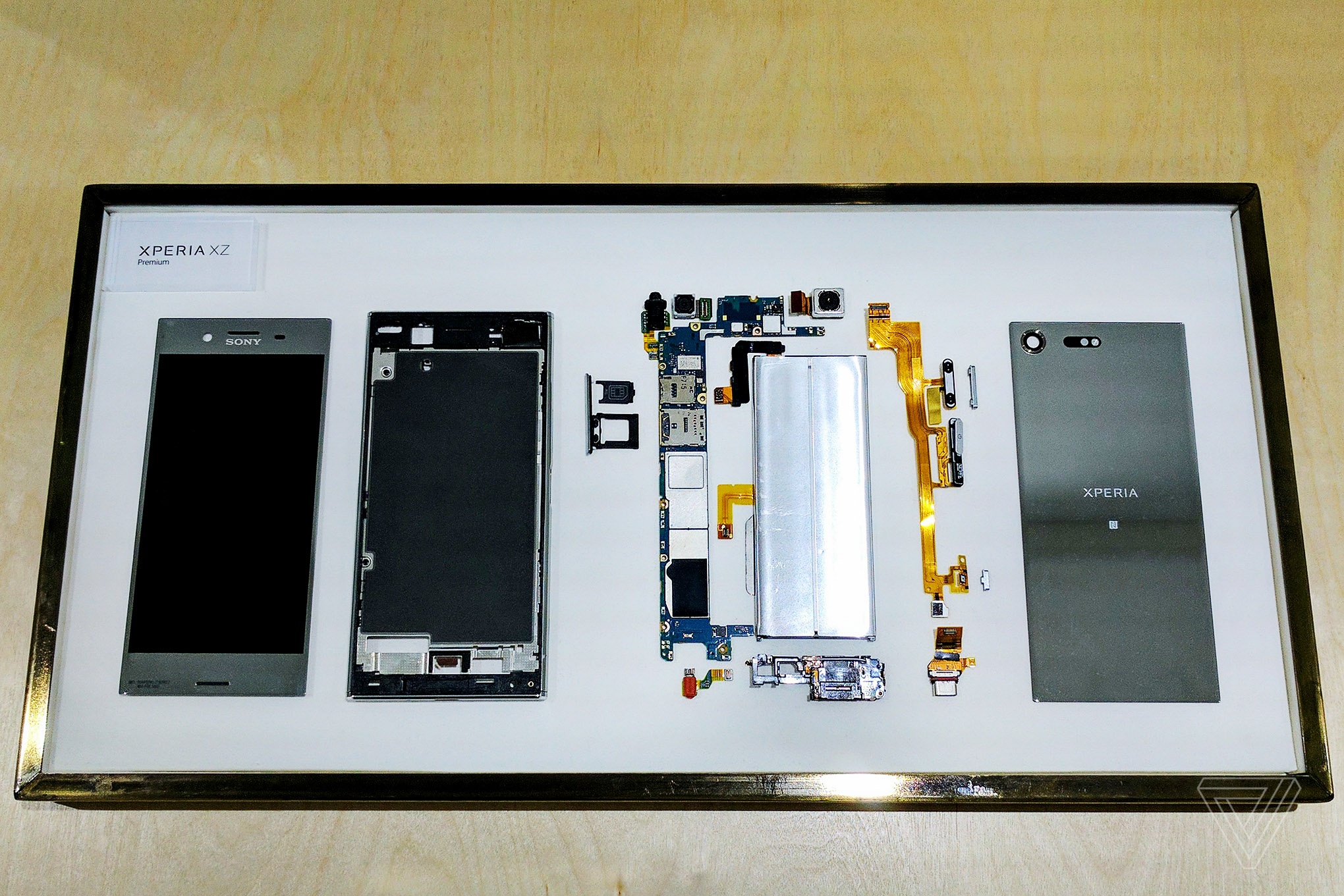 Xperia XZ Premium của Sony ảnh 2 Xperia XZ Premium cua Sony anh 2