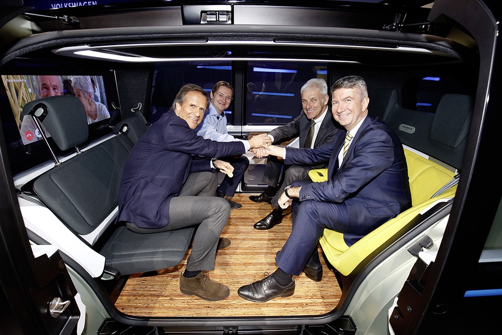 y tuong xe hoi tu lai hoan toan anh 2