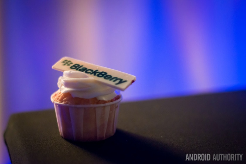 Nokia và BlackBerry trở lại ảnh 1 Nokia va BlackBerry tro lai anh 1