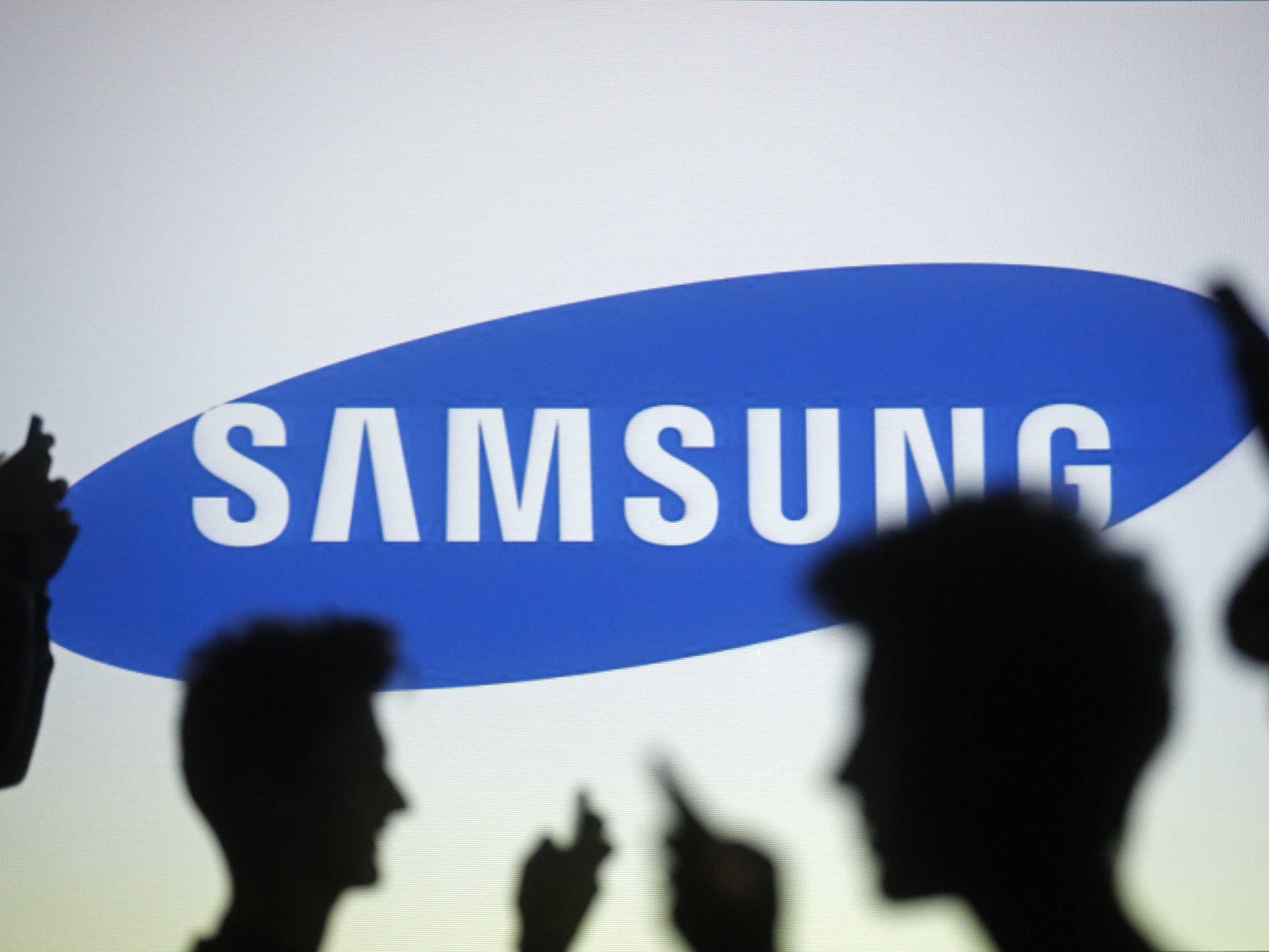 Galaxy S8 chua ra mat, Samsung da hot bac hinh anh