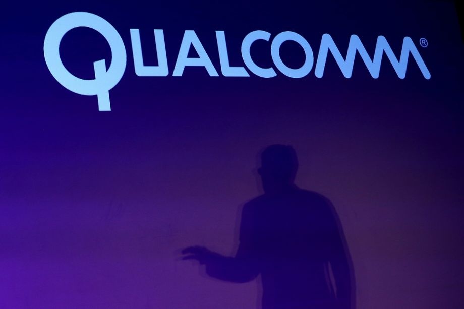 Qualcomm kien nguoc Apple vi kim ham suc manh linh kien hinh anh