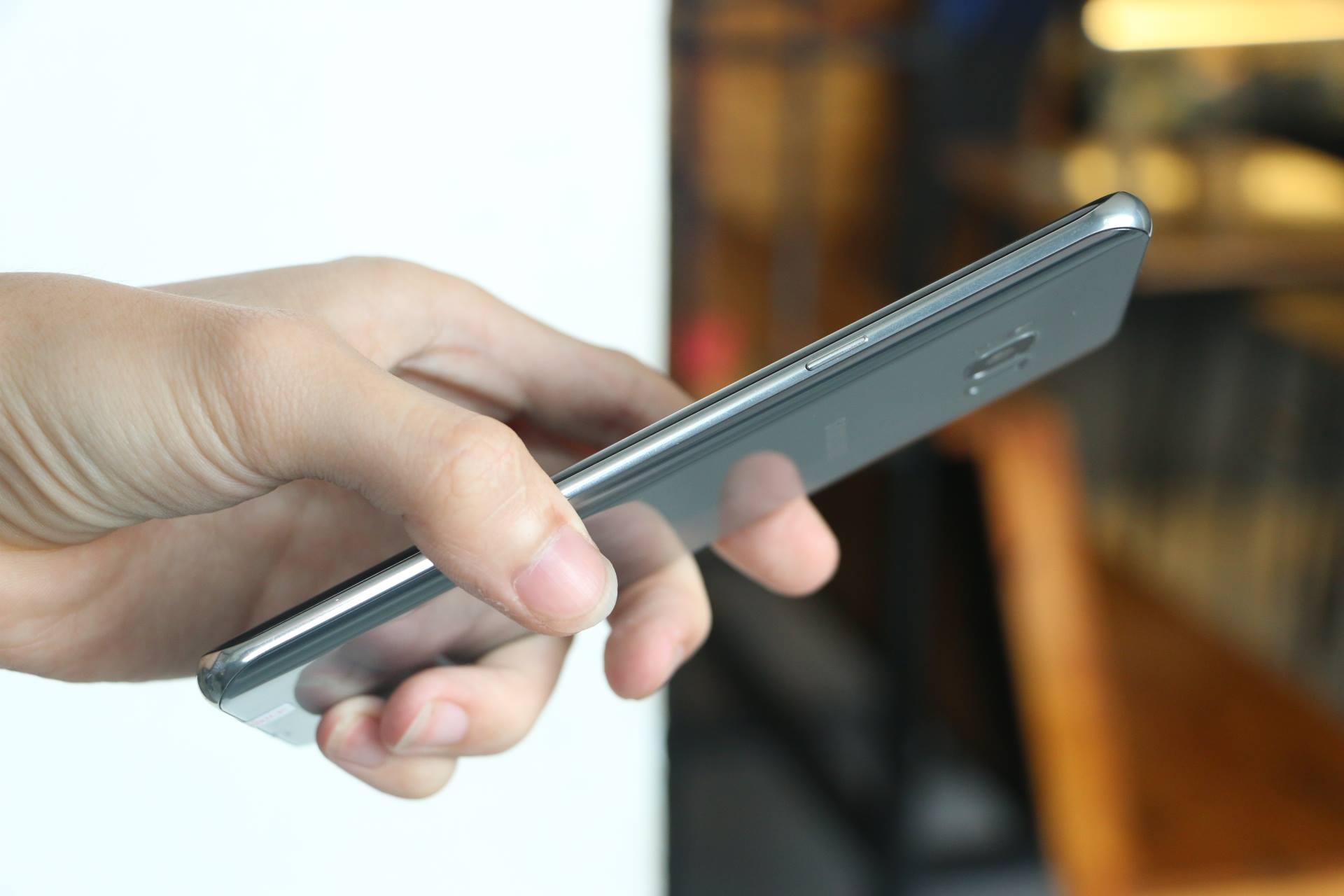 Tren tay Galaxy S8 Plus dau tien tai Viet Nam anh 6