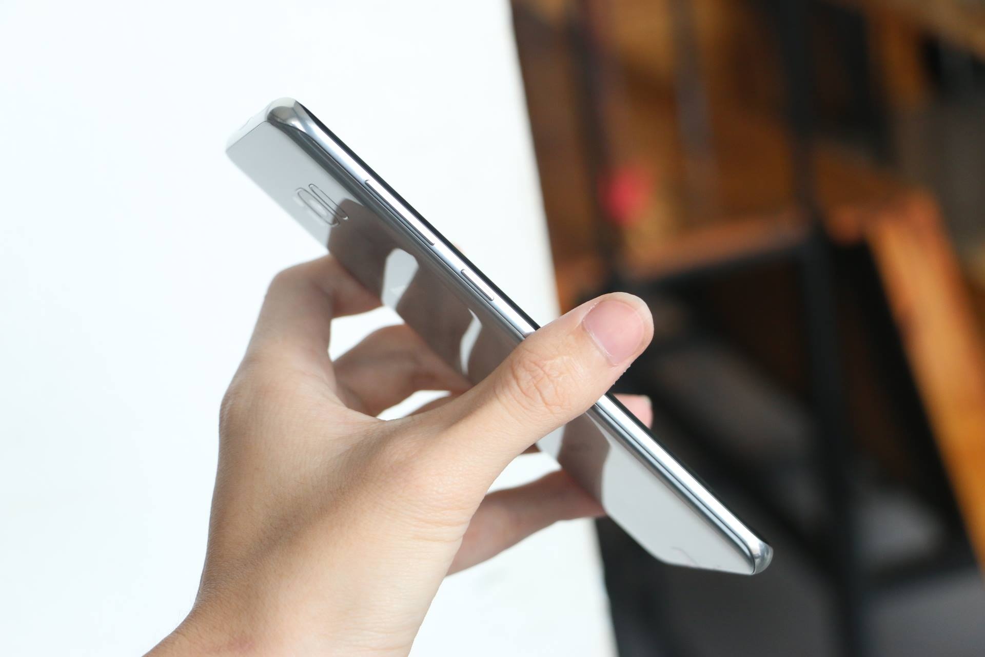 Tren tay Galaxy S8 Plus dau tien tai Viet Nam anh 7