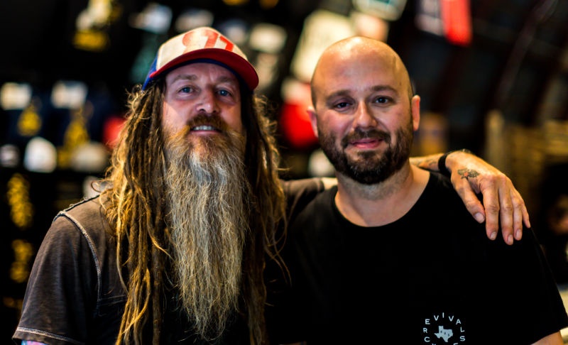 Xuong mo to do Revival Cycles anh 3