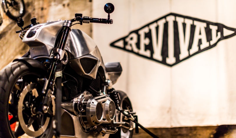 Xuong mo to do Revival Cycles anh 4