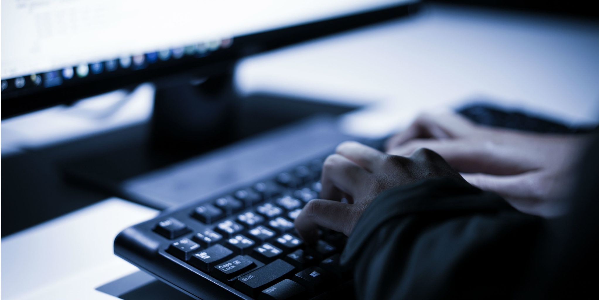 Laptop HP dinh keylogger nguy hiem hinh anh