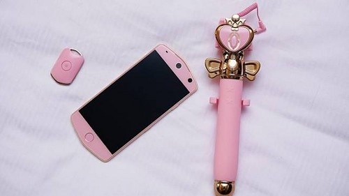 smartphone danh cho tin do yeu thich thuy thu mat trang anh 5