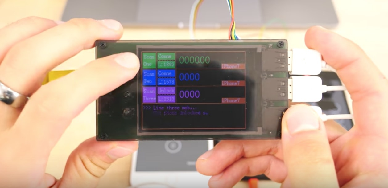 Thiet bi co the be khoa iPhone trong vai phut hinh anh