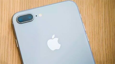 iPhone 8 Plus phat tieng keu khi thuc hien cuoc goi hinh anh