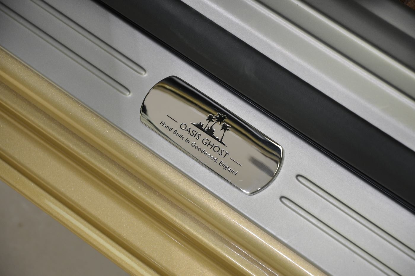 Rolls-Royce ra mat Ghost ''Oasis Edition'' anh 7