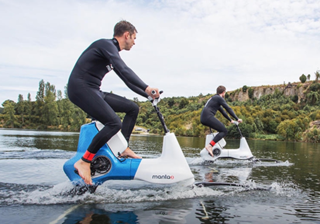 Xe dap tren mat nuoc sap ra mat o New Zealand hinh anh