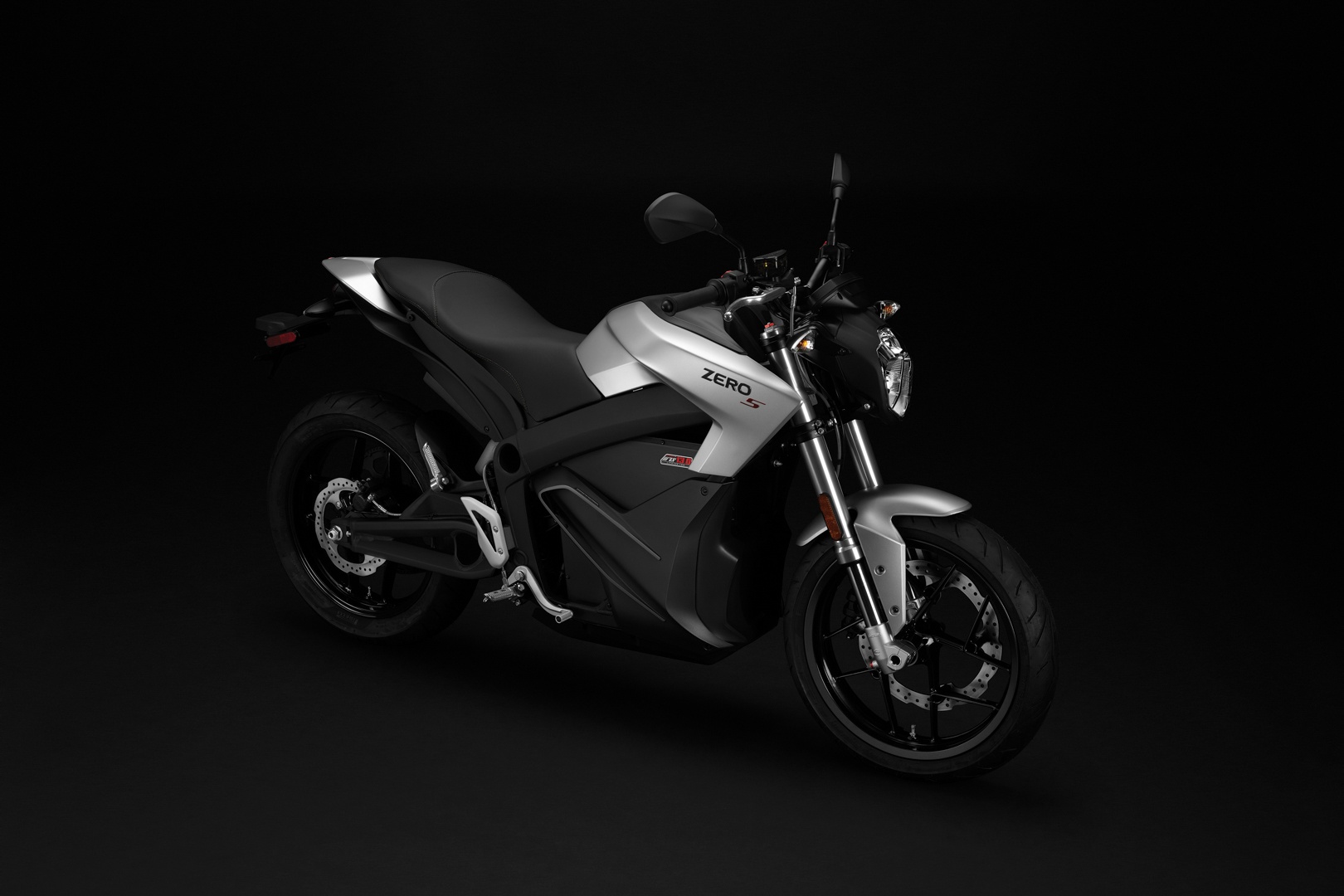 Xe dien Zero Motorcycles sac nhanh nhu smartphone hinh anh