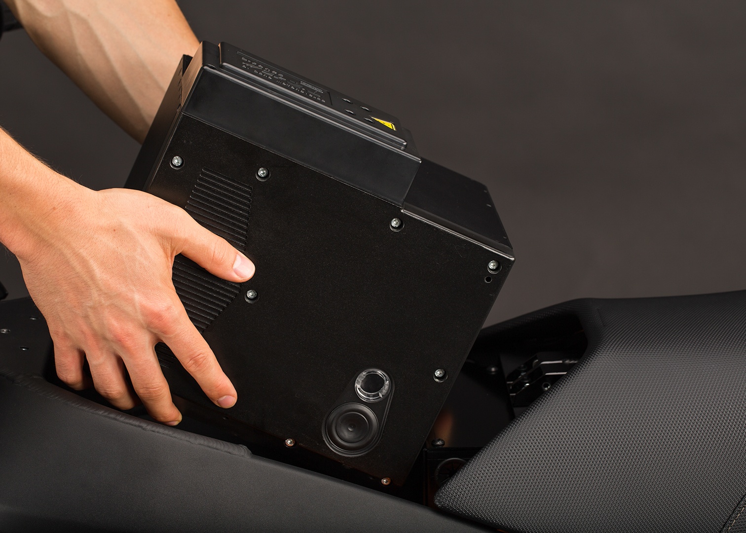 Xe dien Zero Motorcycles sac 95% pin trong 1 gio anh 5