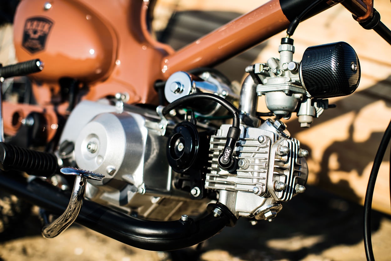 Honda Cub do cho dan me luot song anh 8