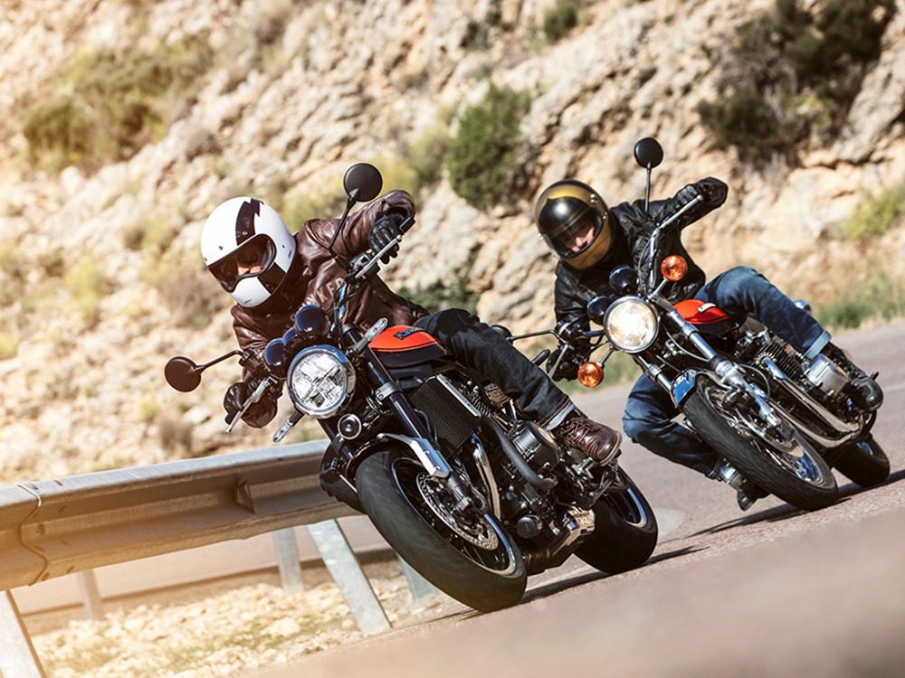 Kawasaki ra mat naked bike hoai co Z900RS anh 2