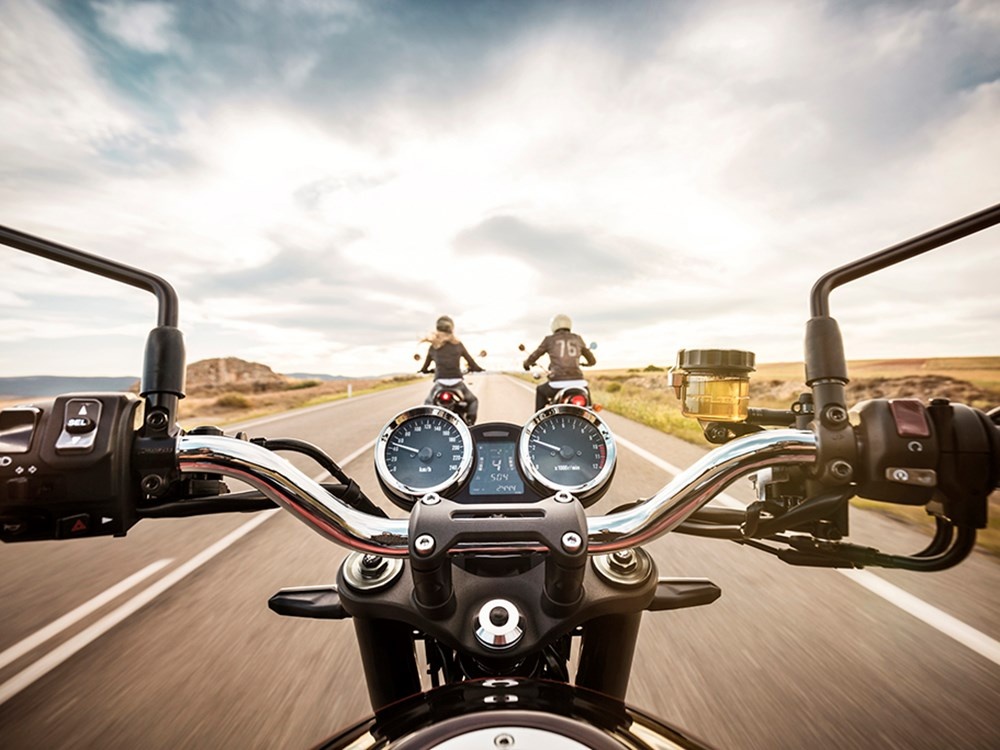 Kawasaki ra mat naked bike hoai co Z900RS anh 6