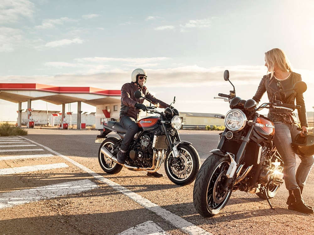 Kawasaki ra mat naked bike hoai co Z900RS anh 9