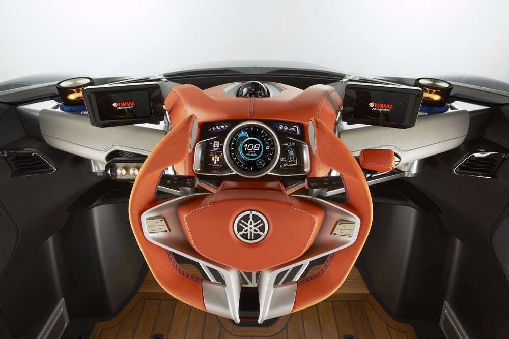 Yamaha trinh lang xe ban tai co nho Cross Hub anh 7