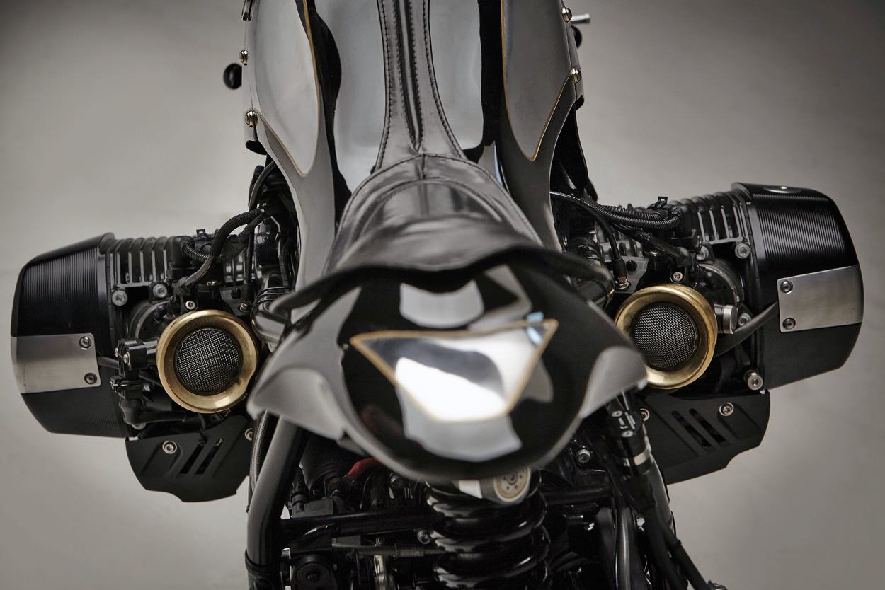 BMW R nineT lot xac gon gang anh 9