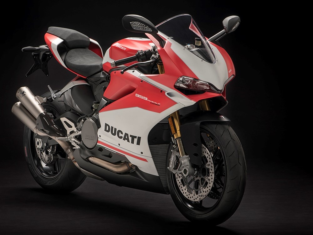 Ducati ra mat phien ban duong dua 959 Panigale Corse hinh anh