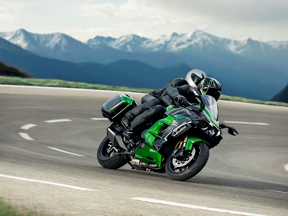 Kawasaki Ninja H2 SX - chiec sport-touring 